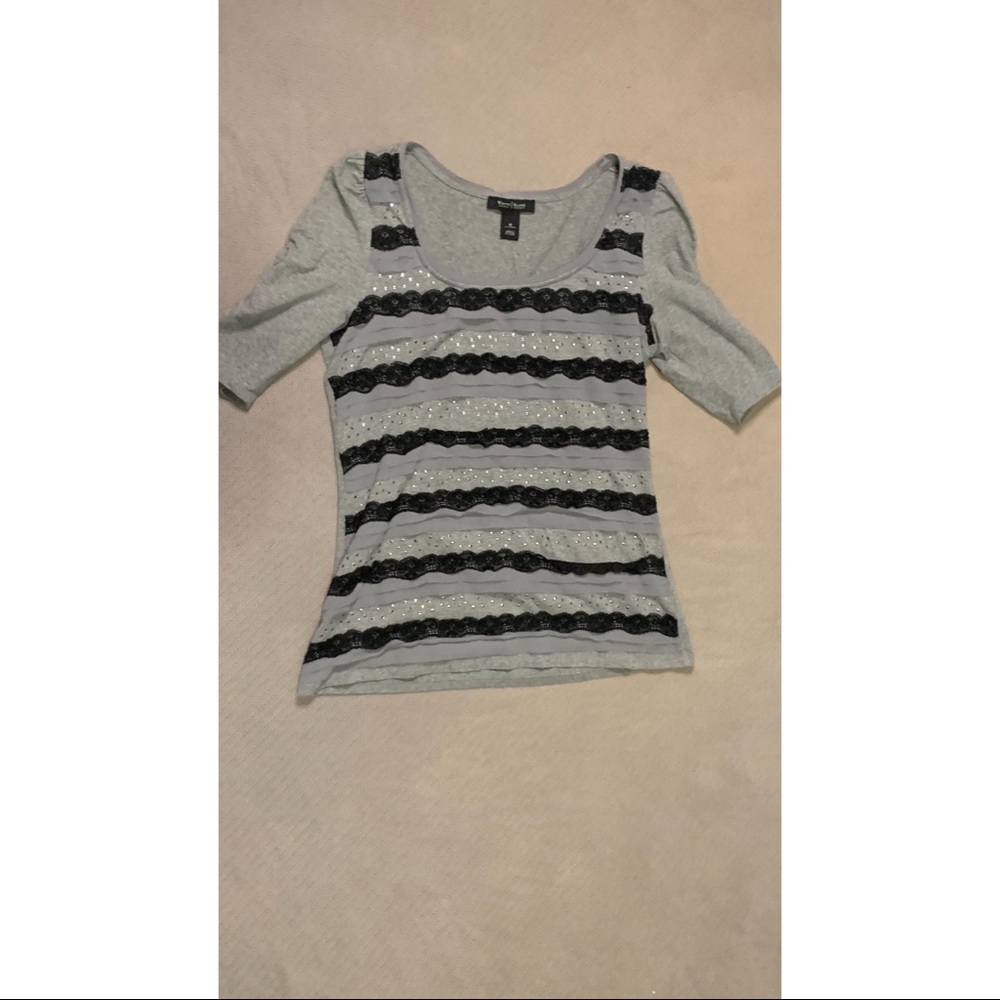 White House Black Market size M shirt